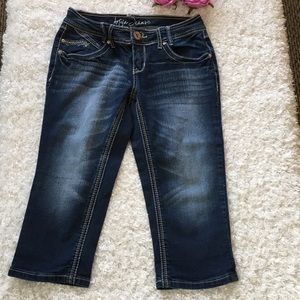 🌸🌸Ariya Capris 🌸 Size 5/6 🌸Great Condition🌸🌸